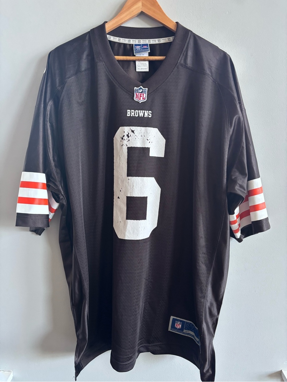 NFL Pro Line Cleveland Browns #6 Jersey Size 2XL